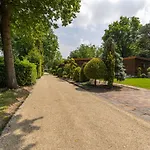 Vakantiepark Bungalowpark Het Verscholen Dorp 2*