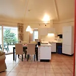 Bungalowpark Het Verscholen Dorp Parque de vacaciones Harderwijk