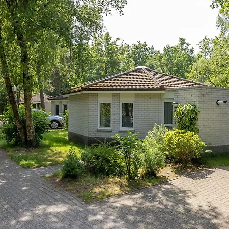 Bungalowpark Het Verscholen Dorp Üdülőpark