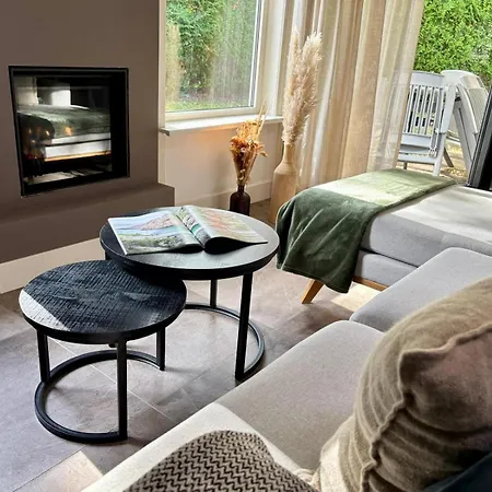 Bungalowpark Het Verscholen Dorp ハルデルウェイク