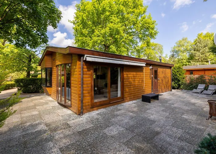 ホリデーパーク Bungalowpark Het Verscholen Dorp
