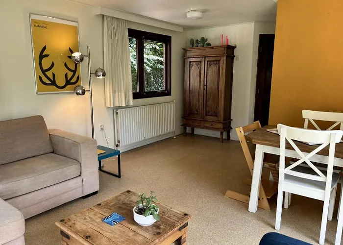 Bungalowpark Het Verscholen Dorp 2*