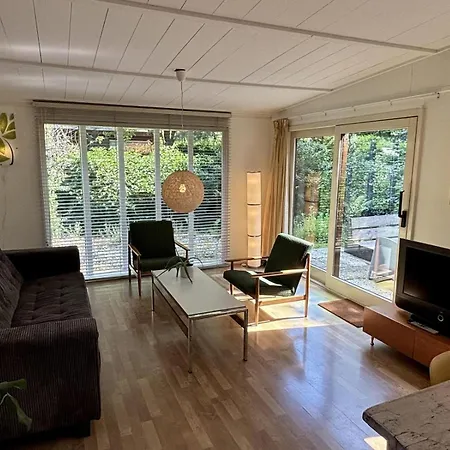 Πάρκο διακοπών Bungalowpark Het Verscholen Dorp 2*