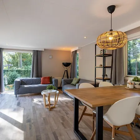 Bungalowpark Het Verscholen Dorp 2* Harderwijk