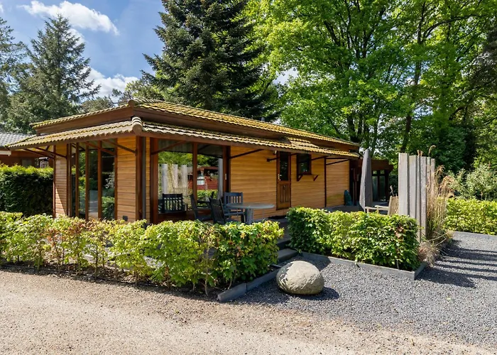 Bungalowpark Het Verscholen Dorp 2*